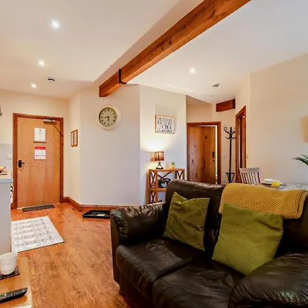Apartman 1 Bed In Oc-t28309 Irthington