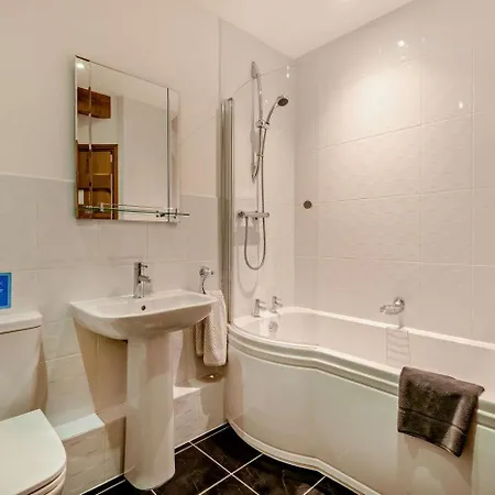 1 Bed In Oc-t28309 Apartman *